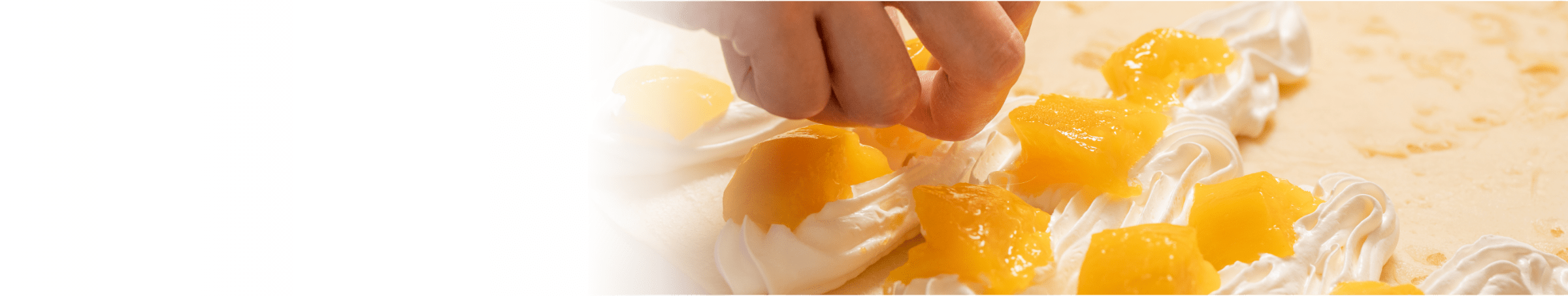 アオシマクレープでは、旬の厳選素材を使い丁寧な手づくりクレープを提供しています