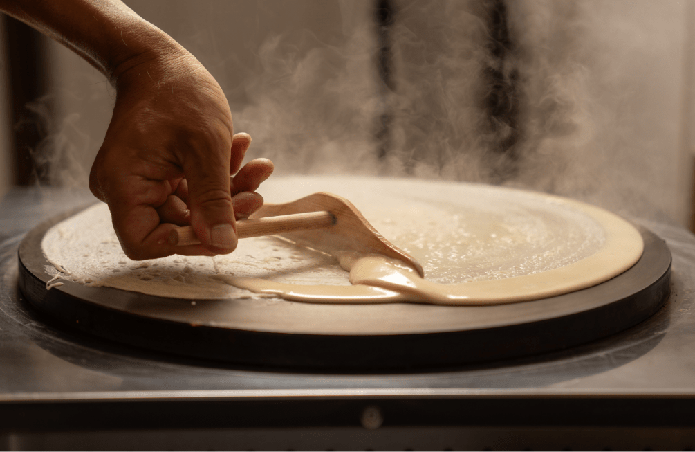 注文後に1枚1枚、高温で丁寧に焼きあげます